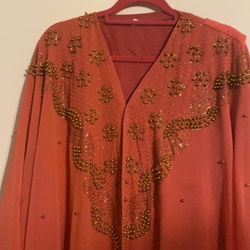 Garment - Picture 5 of 6